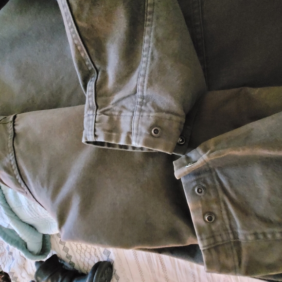 Jacket - Picture 10 of 10